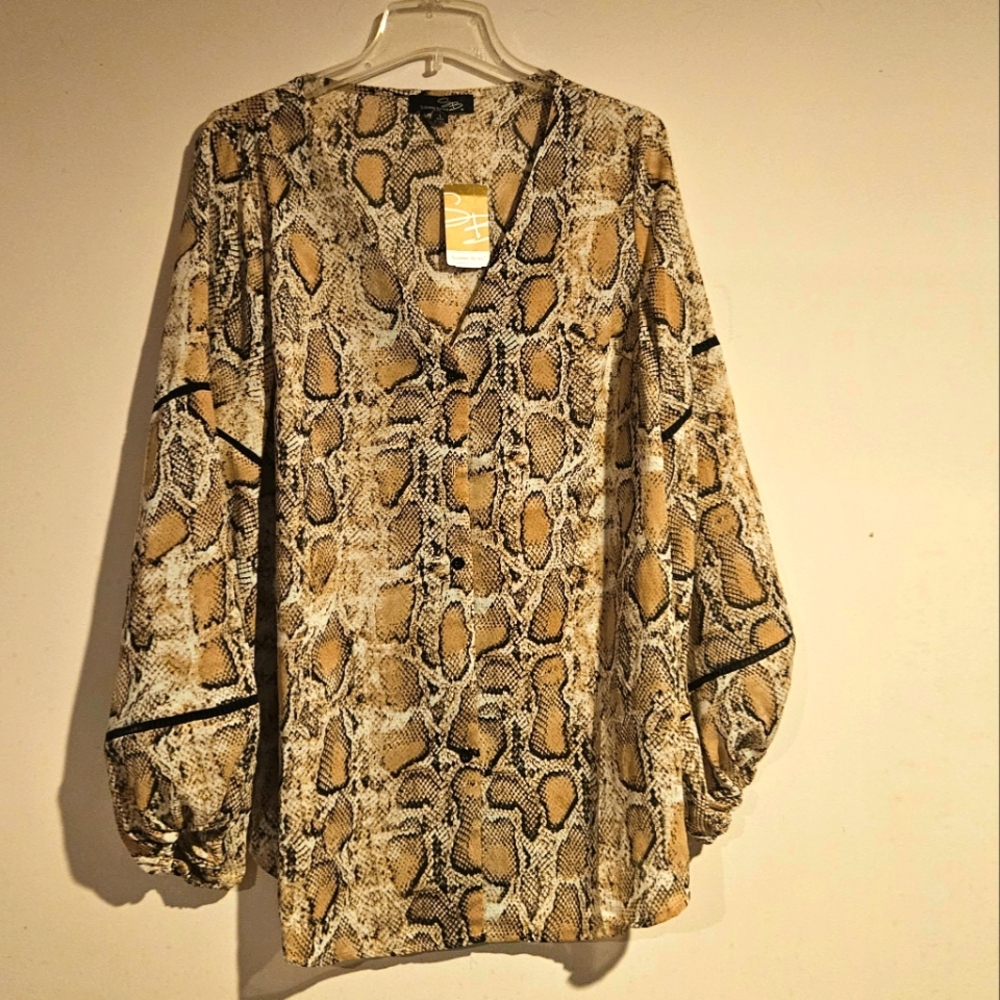 Susan Betro Women's Semi Sheer Shirt